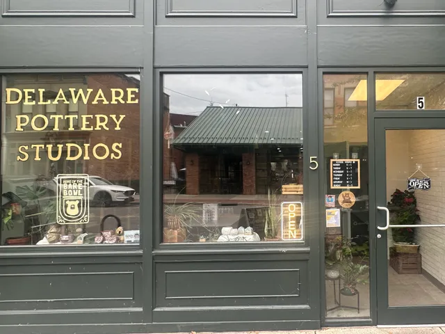 Delaware Pottery Studios & The Bare Bowl