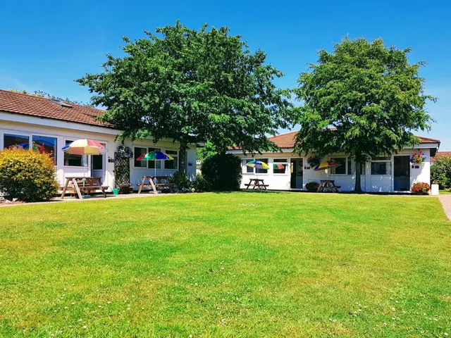 Dawlish Warren Holiday Homes (124 & 125 Holiday Villa)