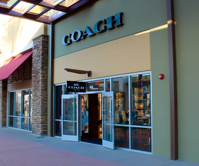 COACH Outlet