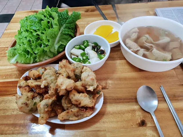 무등분식 상추튀김