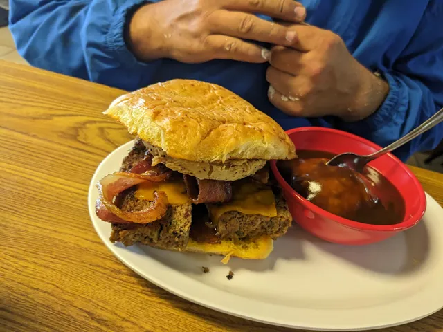 Leslie’s Place Mauriceville