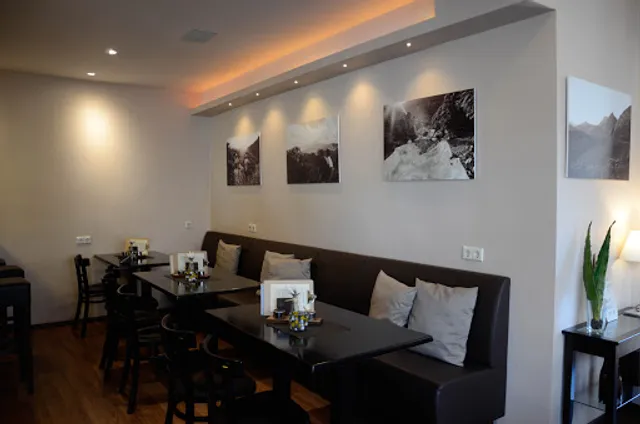 Cafe Bauer - Bäckerei - Konditorei