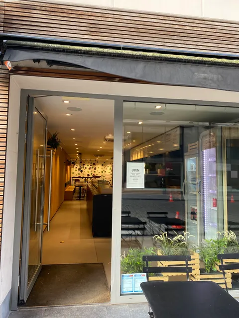 Banh Mi Express Lux (square de Meeûs)