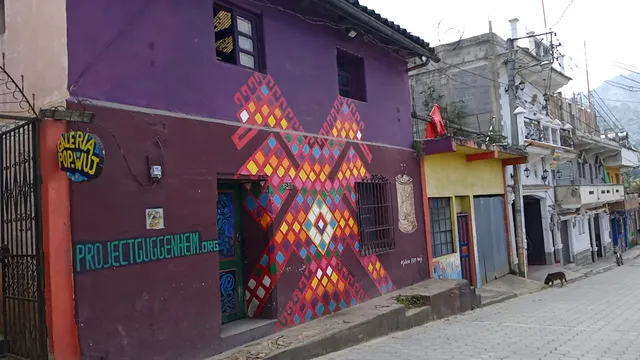 Galeria Maya Pop Wuj