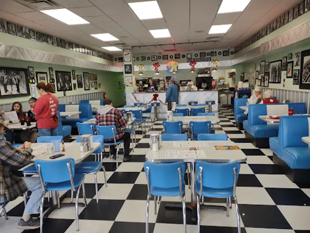 Boomarang Diner - Duncan