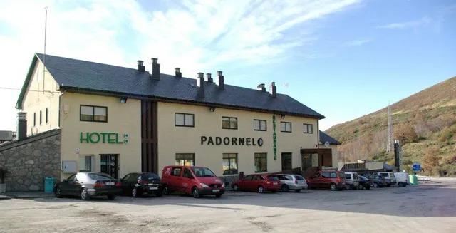 HOTEL RST. PADORNELO