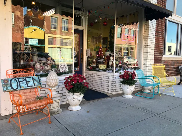 Molly Roberts Studio