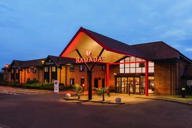 Ramada Cambridge A14
