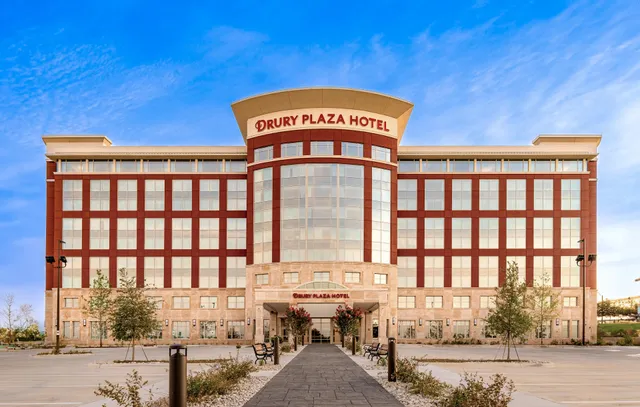 Drury Plaza Hotel Dallas Arlington