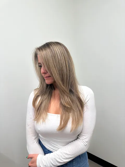 cue. HAIR STUDIO - organic hair color, blonde specialist, and blowdry memberships