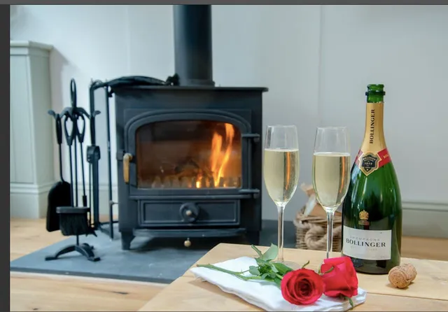 Little Gem, Unique Cotswold Cottages