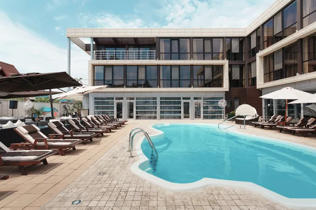 Bless Resort & Villa