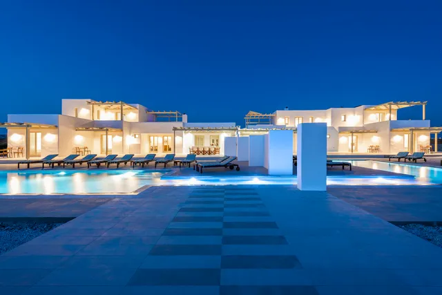 Zorbas Seaview Villas
