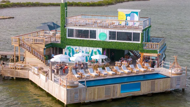 Aruna Resort & Villas