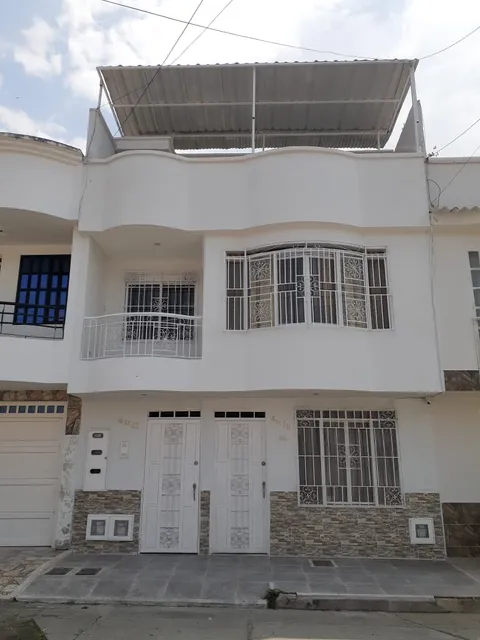 Los Juanes apto altos