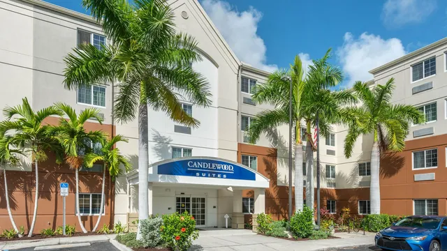 Candlewood Suites Fort Myers-Sanibel Gateway by IHG