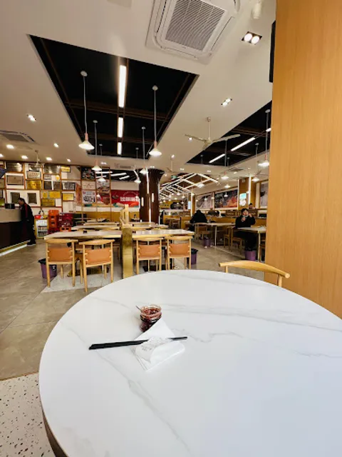 Mengzi Guoqiao Rice Noodles Restaurant