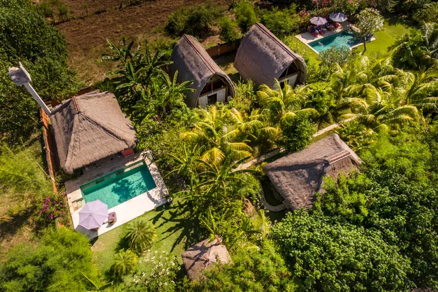 Rhipidura Bungalows & Dive Center