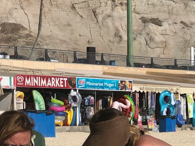 Mini Market Mogan I