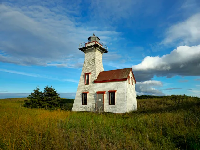 New London Range Rear Lighthouse