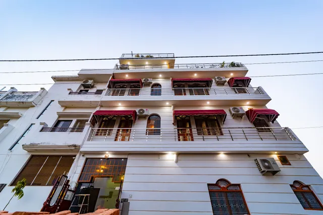 THE ROMA HOME STAY : Home Stay in Varanasi