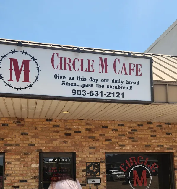 Circle M Cafe