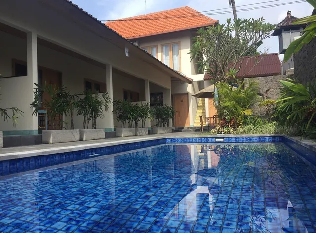 jukung dua guest house