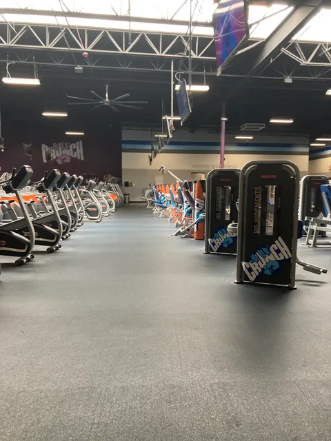 Crunch Fitness - Aurora