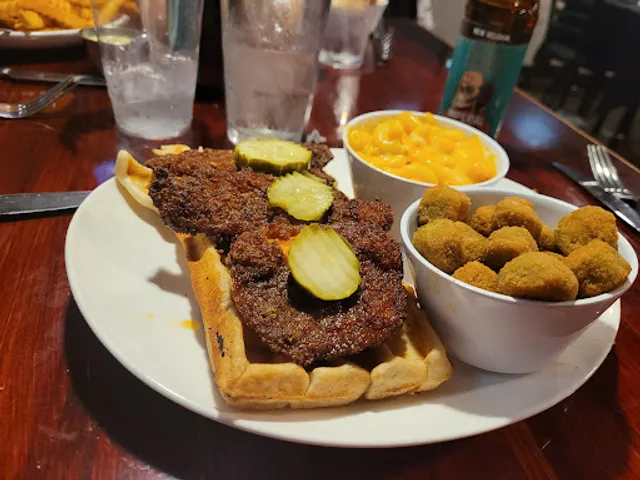 Lila Mae’s Southern Kitchen & Lounge