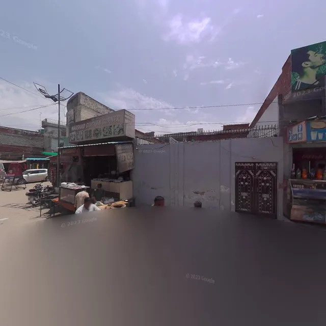 Naushad Chicken Corner