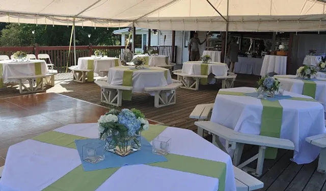 Mulligan's Restaurant & Pub