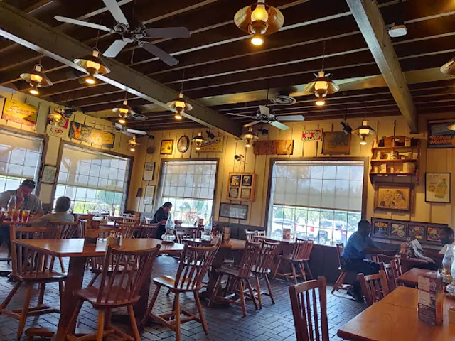 Cracker Barrel Old Country Store