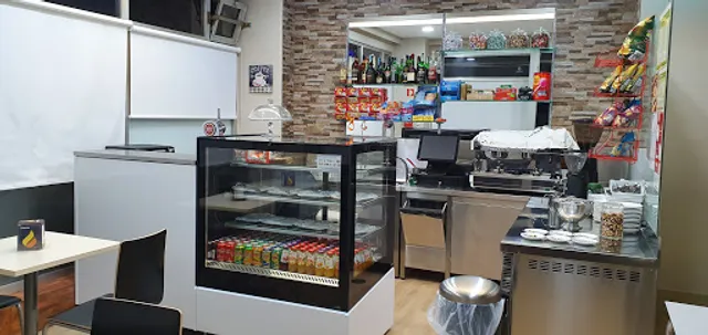 Confeitaria Egas Moniz