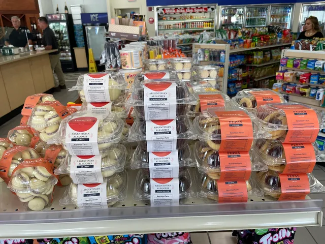 Verocca Sweet & Salty House