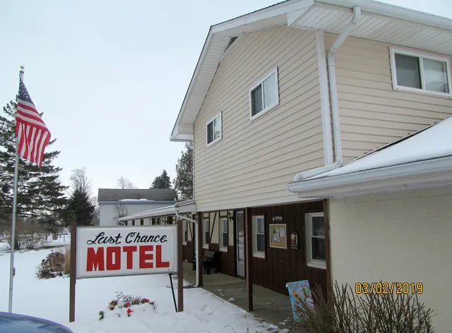 Last Chance Motel
