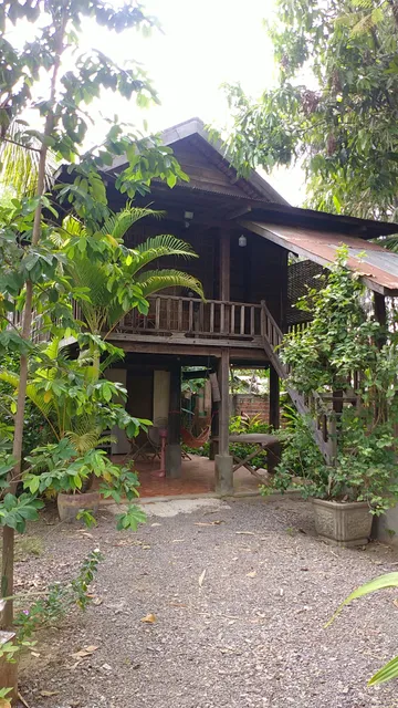 O'hamok family homestay & tours