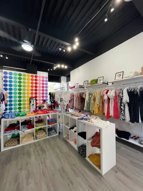 Campus Colors Boutique