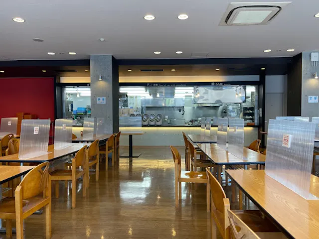 同朋大学 勝友館(学生食堂)