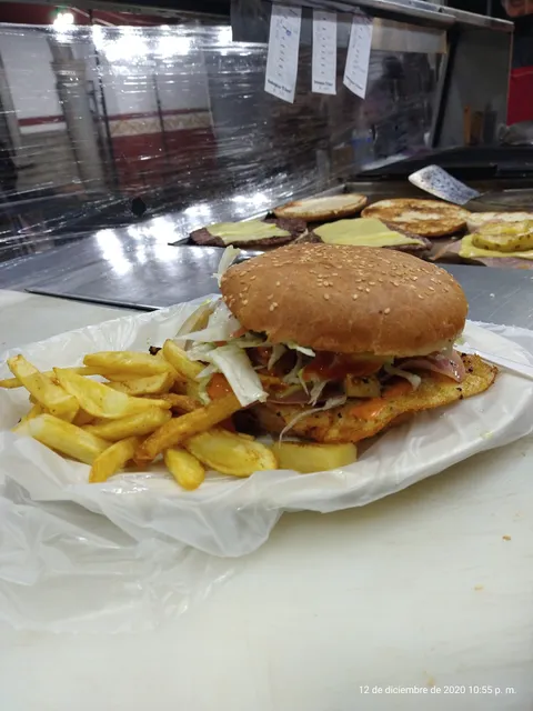 Las HUARI hamburguesas gigantes