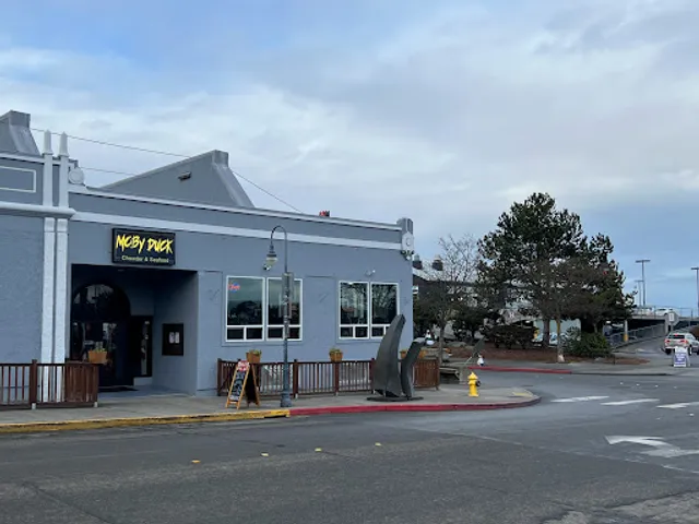 Moby Duck Chowder & Seafood