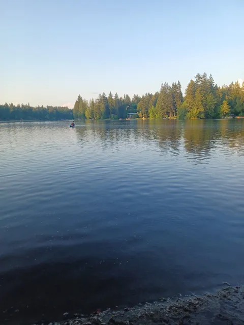 Beaver Lake Off-Leash Dog Park
