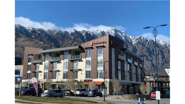 Ramada Suites by Wyndham Queenstown Remarkables Park
