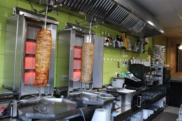 Galaxy Kebab Embajadores