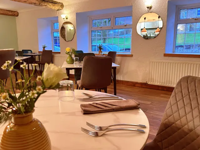 Pen Y Bont Restaurant + Inn Llanfynydd