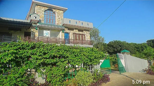 CHAMPIONS BUNGALOW, Corbett Village Homestay