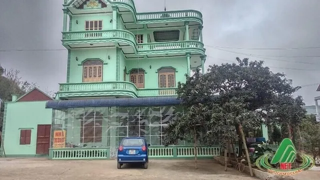 Nhà nghỉ Việt Hoàng