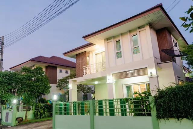 170/49 หมู่บ้านพิงค์ดอยเลควิลล์