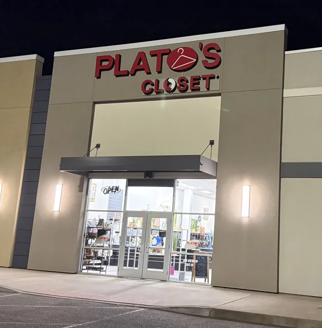 Plato's Closet - Paducah