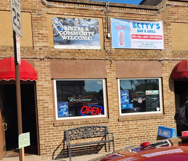 Bettys Bar and grill