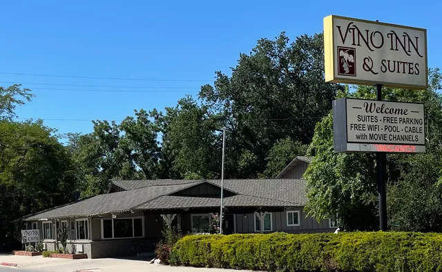 Vino Inn & Suites